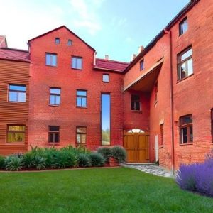 Holora-Hideaways-500x500