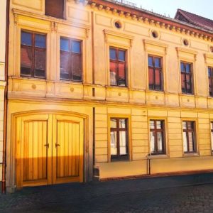 Holora-Hideaways-500x500(1)